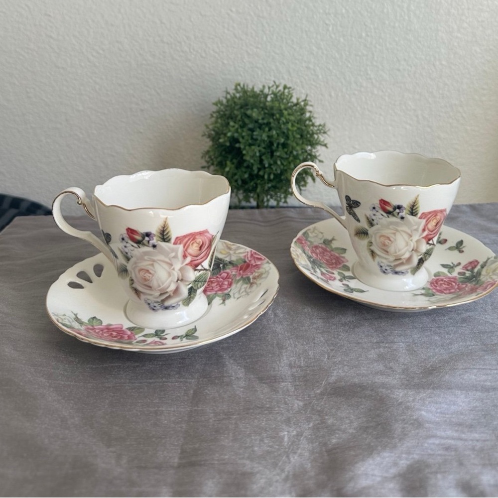 Meritage Floral 7.5oz Tea Cup with Saucer -Set of 2